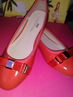 Women flats