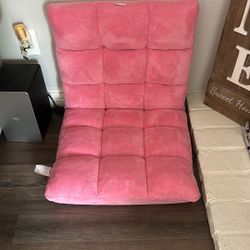 Foldable Gaming Chair/ Lounge Chair