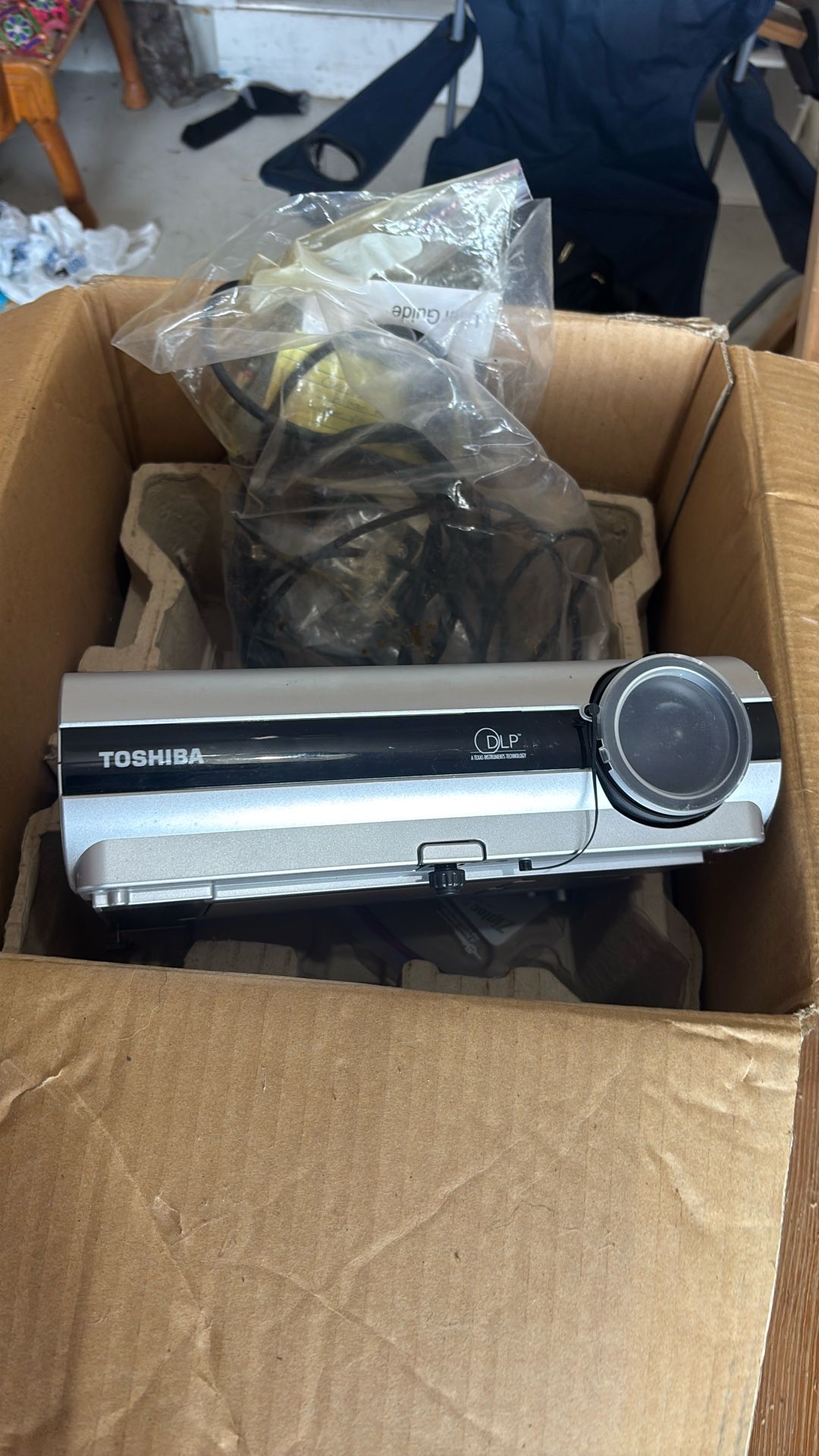 Projector Toshiba