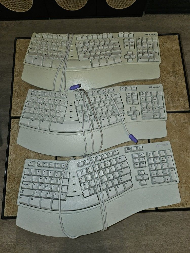 Microsoft Natural Keyboard Elite White KU-0045 X06-19331 Wired PS/2 Ergonomic