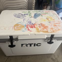 RTIC cooler 52 qt