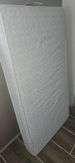 Crib mattress,  colchon de cuna