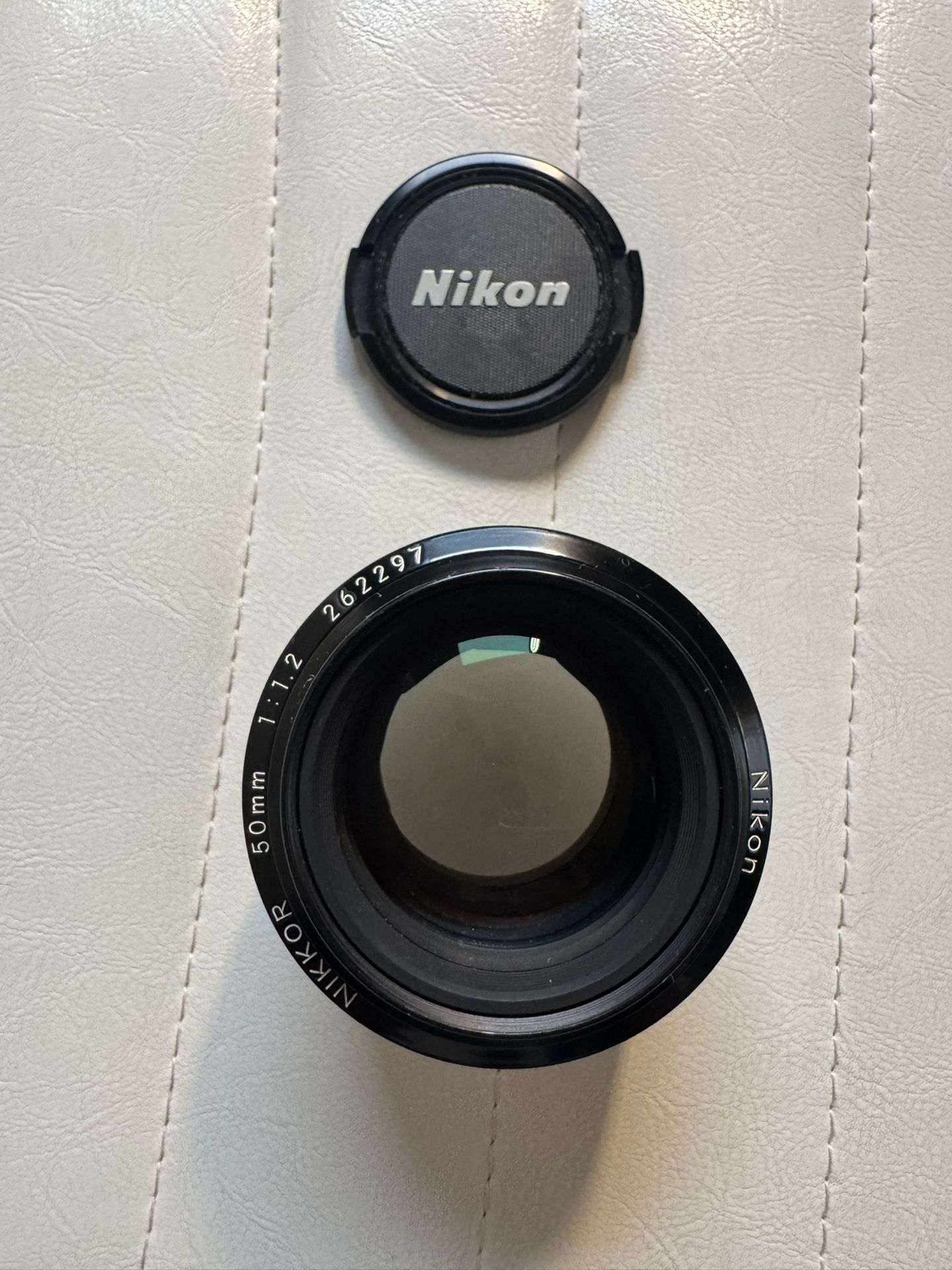 Nikon Nikkor 50mm f/1.2 262297
