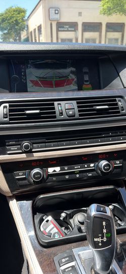 BMW 528i 2012