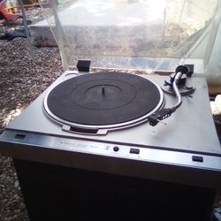 Turntable