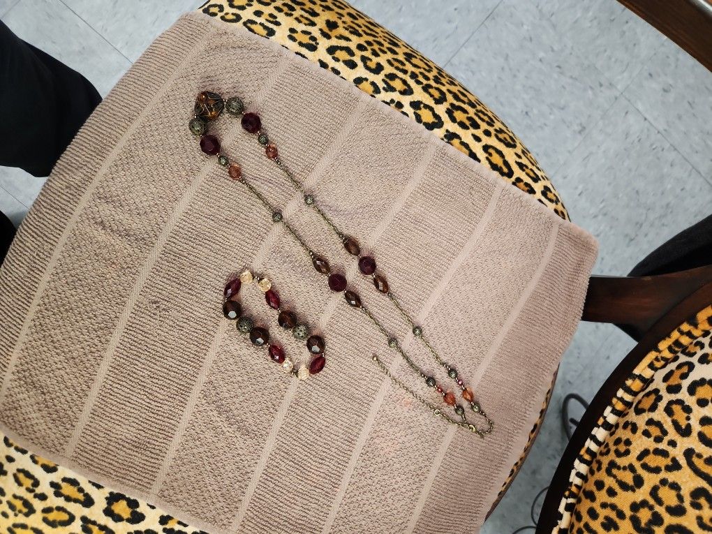 Jewelry Set - 28" Necklace & Bracelet - Unbranded