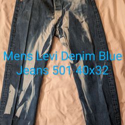 Mens Levi Denim Blue Jeans 501 40x32. These Have The Metal Buttons On The Fly, Instead Of Zipper