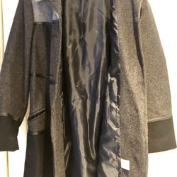 Women’s Grey/Black Coat Size 10