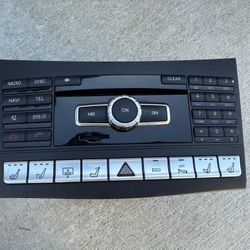 Mercedes-Benz W212 E-Class CLS COMAND Head Unit Radio Navi A(contact info removed)