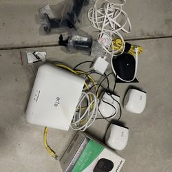 📹 Netgear Arlo Pro Wireless Security Camera System (Base Station + 4 Cameras)