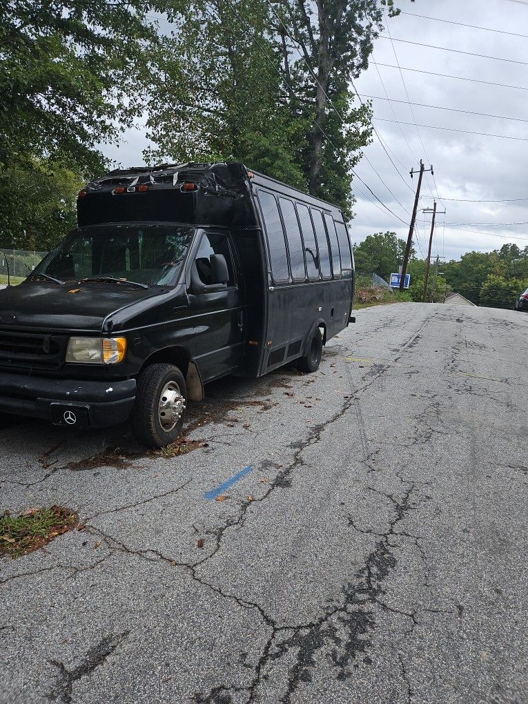 1991 Ford E-350