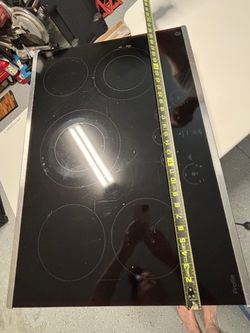 GE 30” electric 5 burner glass cook top