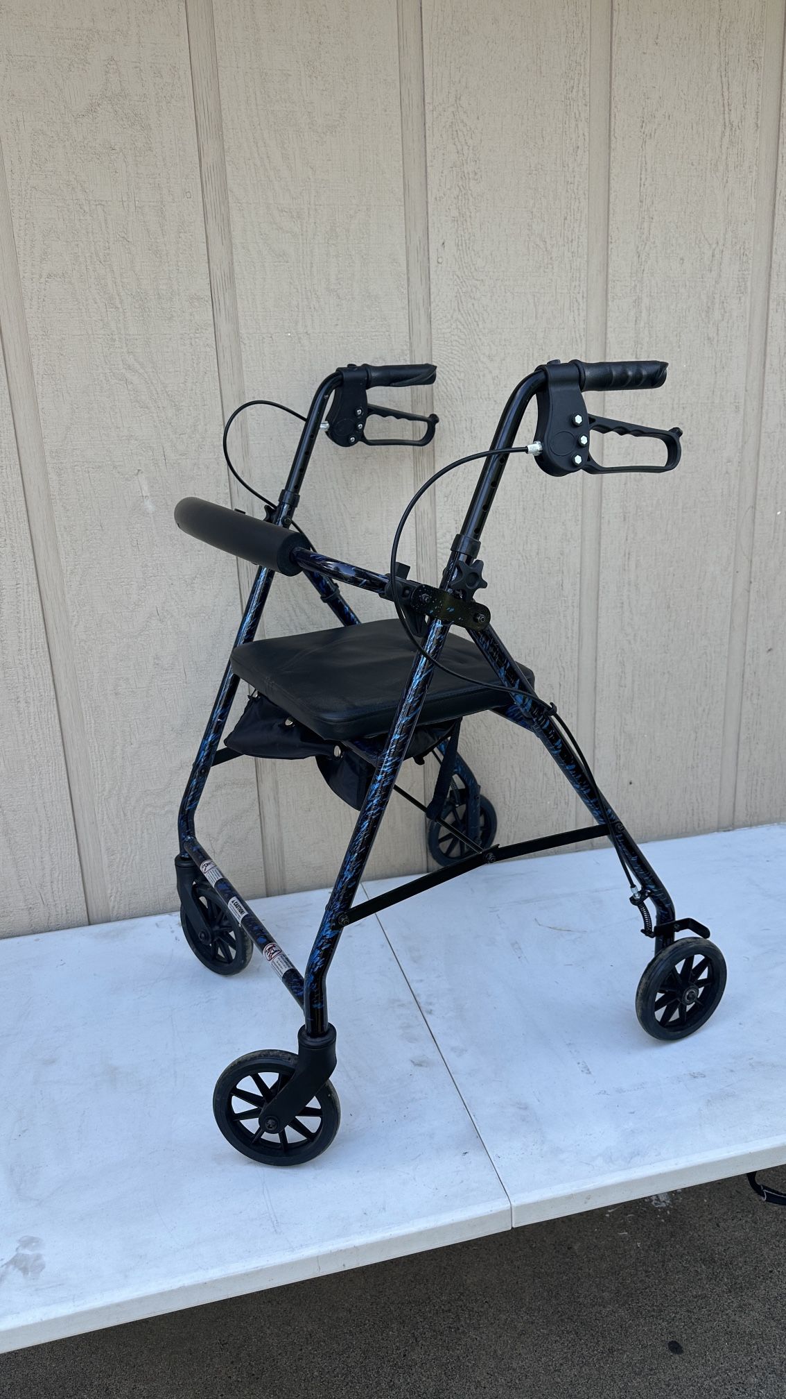 Aluminum Rollator Walker with Seat
