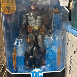 DC Multiverse Todd McFarlane Action Figure Batman 7" Gold Label Series $15