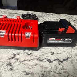 Milwaukee cx  6.0 en charger red ligth high output