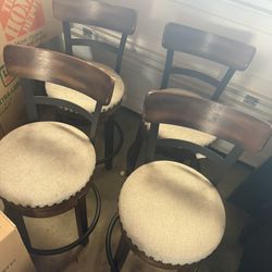 Swivel Bar Stools 