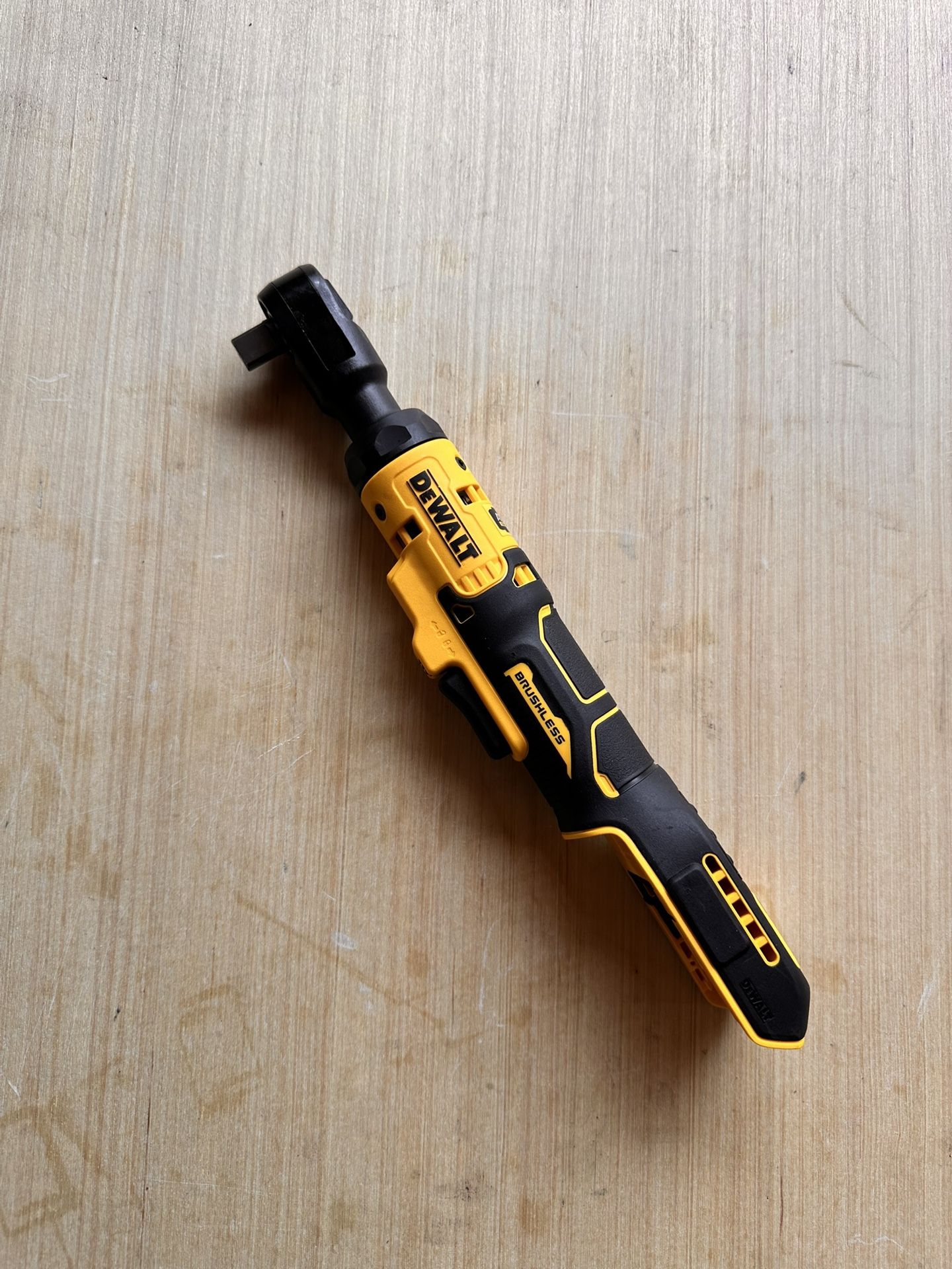 📌DEWALT ATOMIC 20V MAX Cordless 1/2 in. Ratchet (Tool Only) 👉PRECIO FIRME NO MENOS👉$115