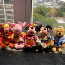 Complete Set of Tokyo Disneyland Kimono Beanie Mickey & His Friends 