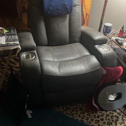 Automatic Reclining Chair