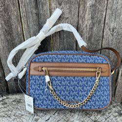 Michael Kors Jet set Travel Crossbody Bag 