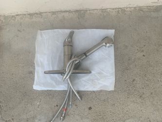 Multi Use Sink Faucet