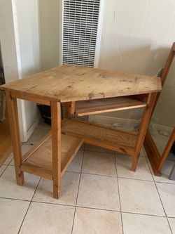 Wooden Corner Desk