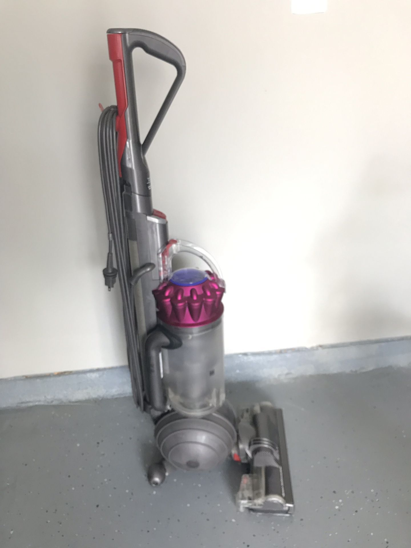 Dyson Complete Ball Vacuum