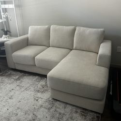 Elliot Reversible Sectional Sofa