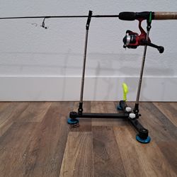 Fishing rod stand for ice fishing