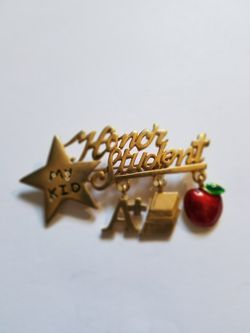 Gold Star Honor Student Pin/Brooch
