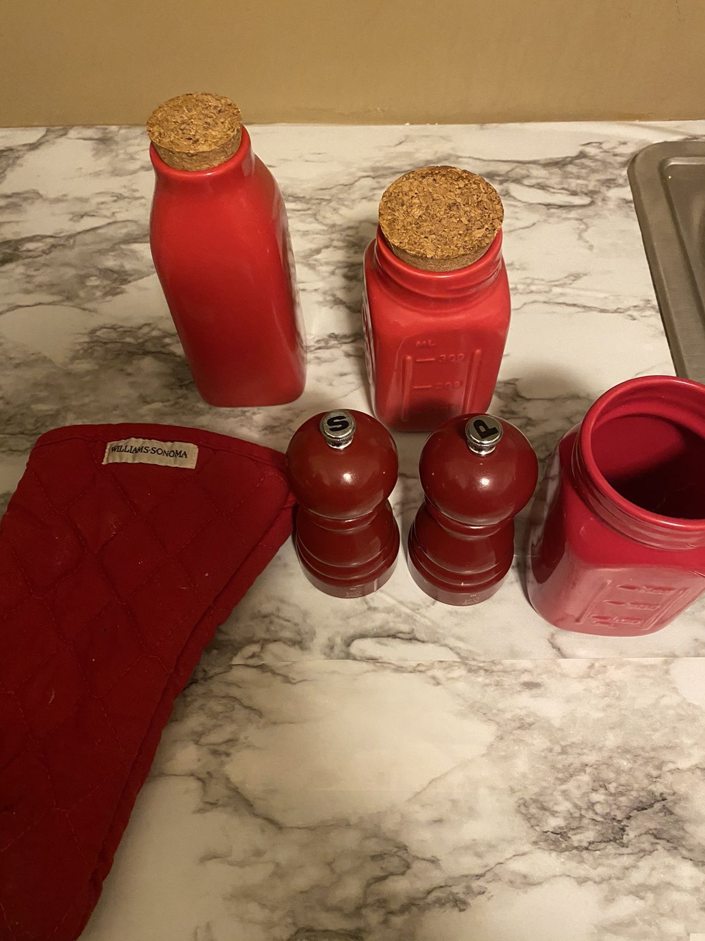 Red Kitchen accessories misc