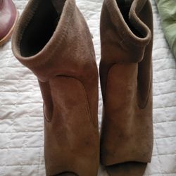 Vince Camuto Heels