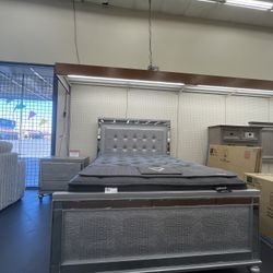 Gray Bedroom Set $25 Down 
