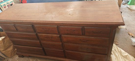 Thomasville Dresser