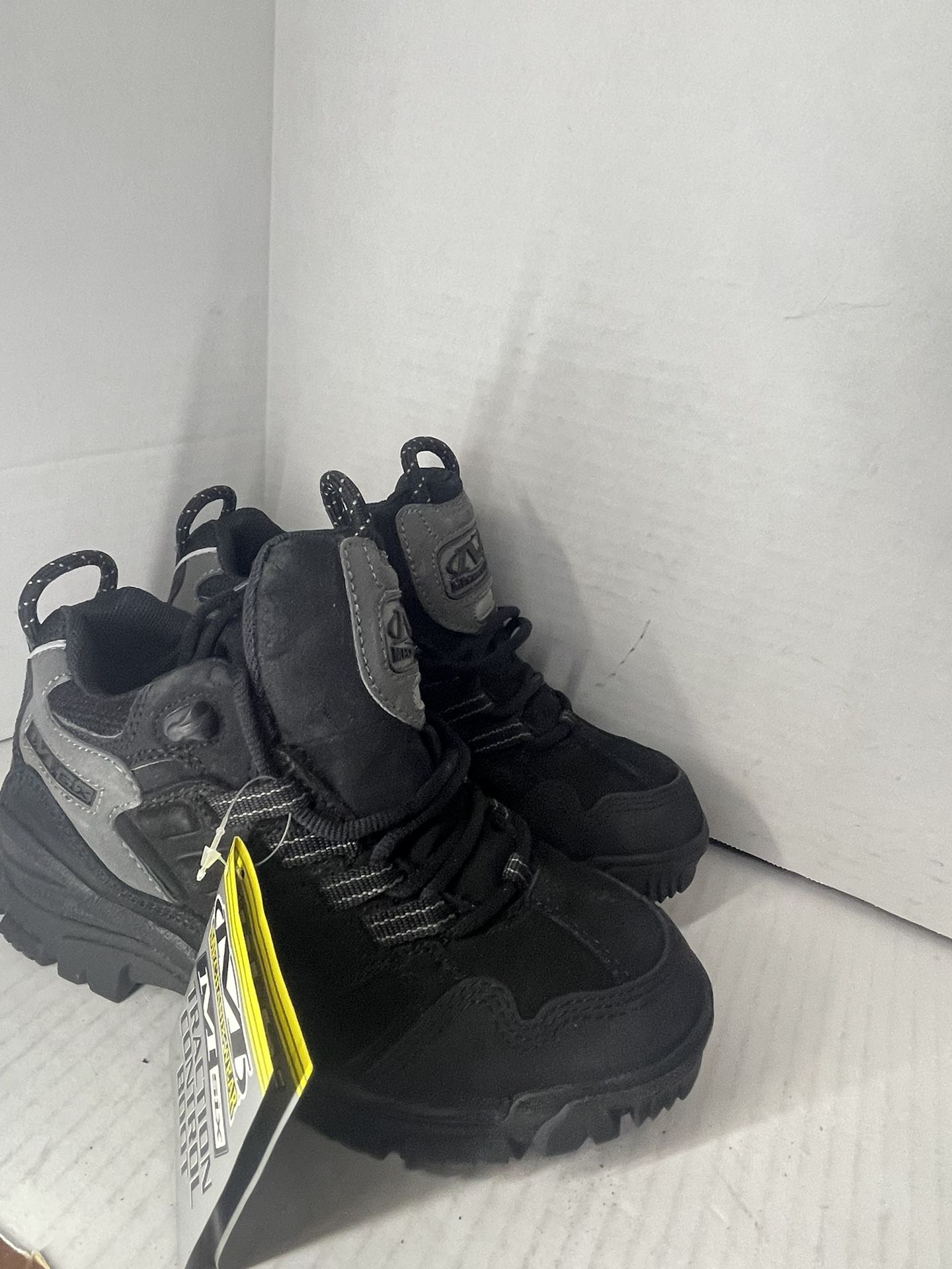 mechanix wear Boots Size 6