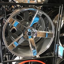 24” Strada Wheels Perfetto