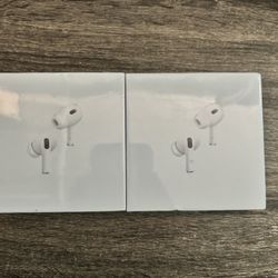 Airpods Pro and First gen 