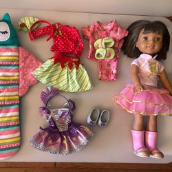 Wellie Wisher American Girl Doll With 4 Outfits, Shoes And Sleeping Bag