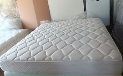 King Size Mattress (Colchón King Size)
