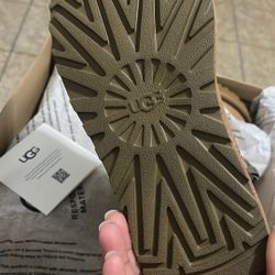 Woman Uggs (7)
