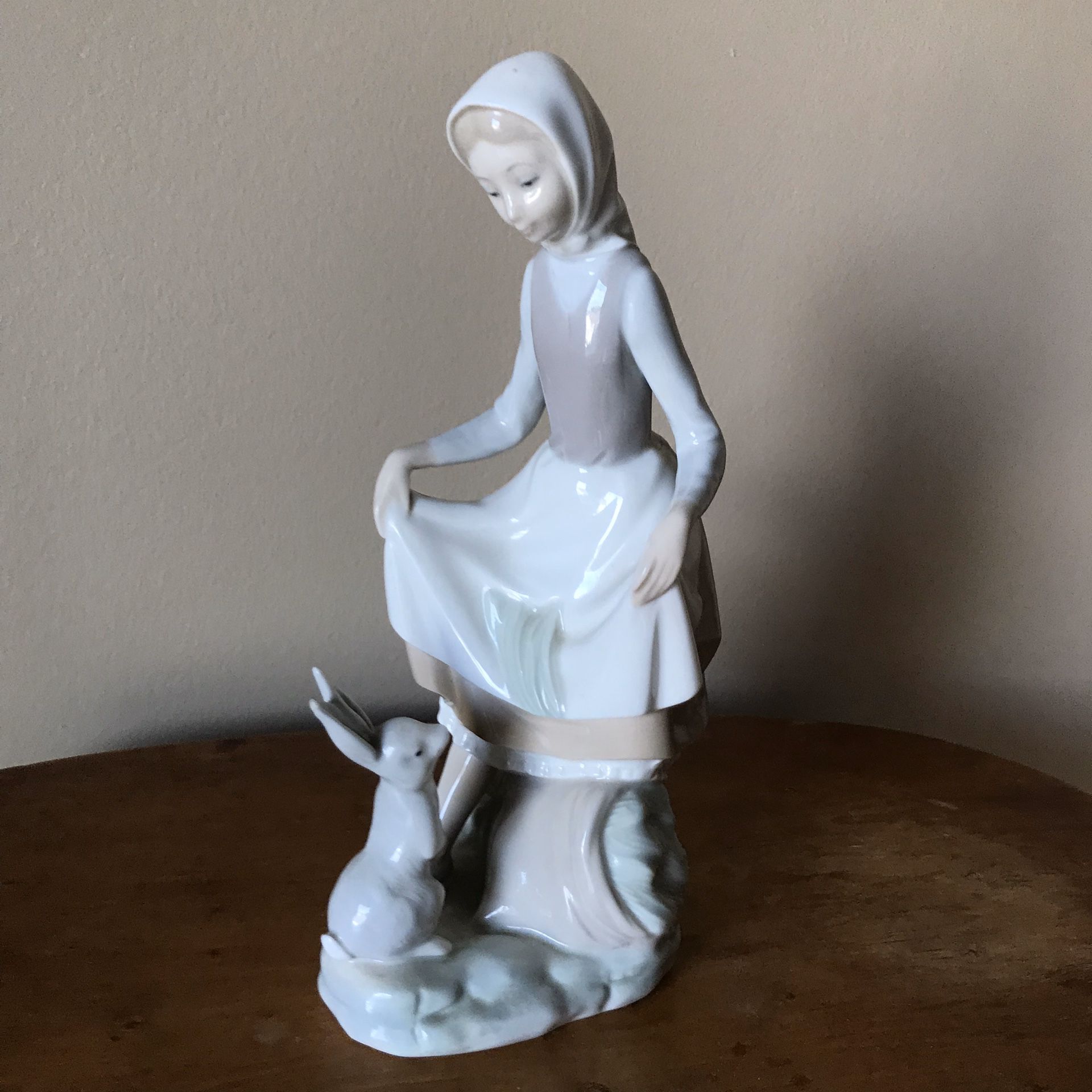 Lladro Girl with Rabbit Food Figurine