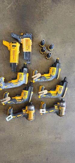 Used sheetrock and impact guns with attachments. !tools only!