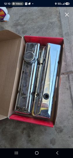 Chevy chrome valve covers