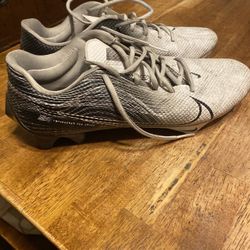 Men’s Nike Vapor 360 Speed Baseball Cleats Size 10
