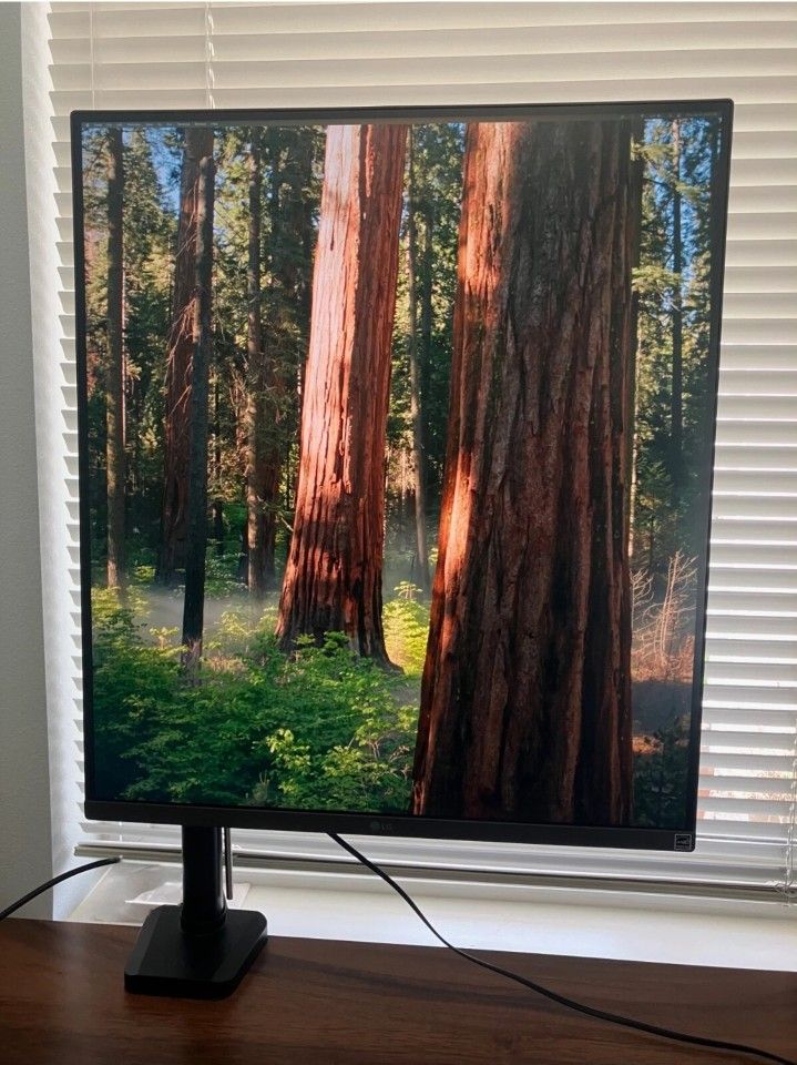 LG DualUp 28MQ780-B 16:18 SDQHD IPS HDR Monitor