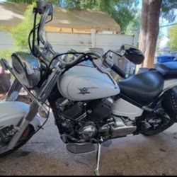 2007 Yamaha V Star 650 Classic 