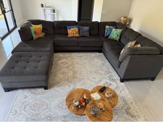 4 Piece big sectional