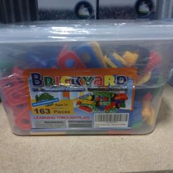 BRICKYARD BLOCK SET 163 PIECES 