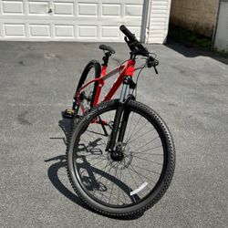 Trek Marlin 5 Size Large 