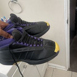 Kids Used Kobe Adidas Shoes Size 7